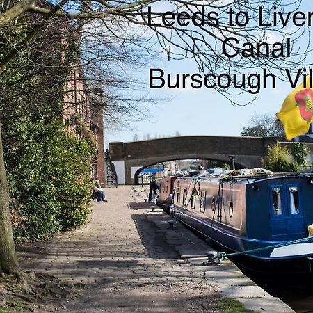 Idyllic Bungalow, Ideal Location In West Lancashire Burscough エクステリア 写真